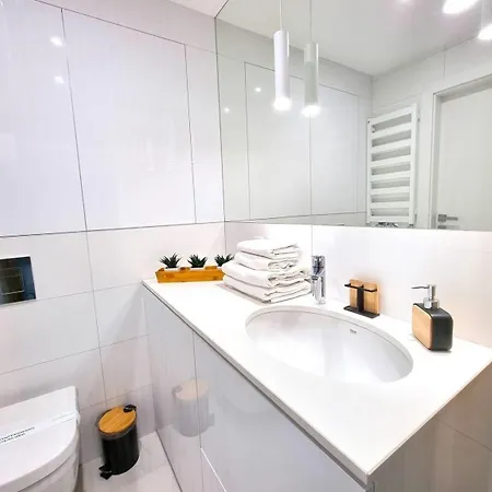 Horyzont Apartamenty - Apartamenty Westin House Sauna, Basen I Silownia Kołobrzeg Zewnętrze zdjęcie